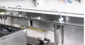 Macam-Macam Food Service Equipment yang Dipakai Restoran dan Fungsinya